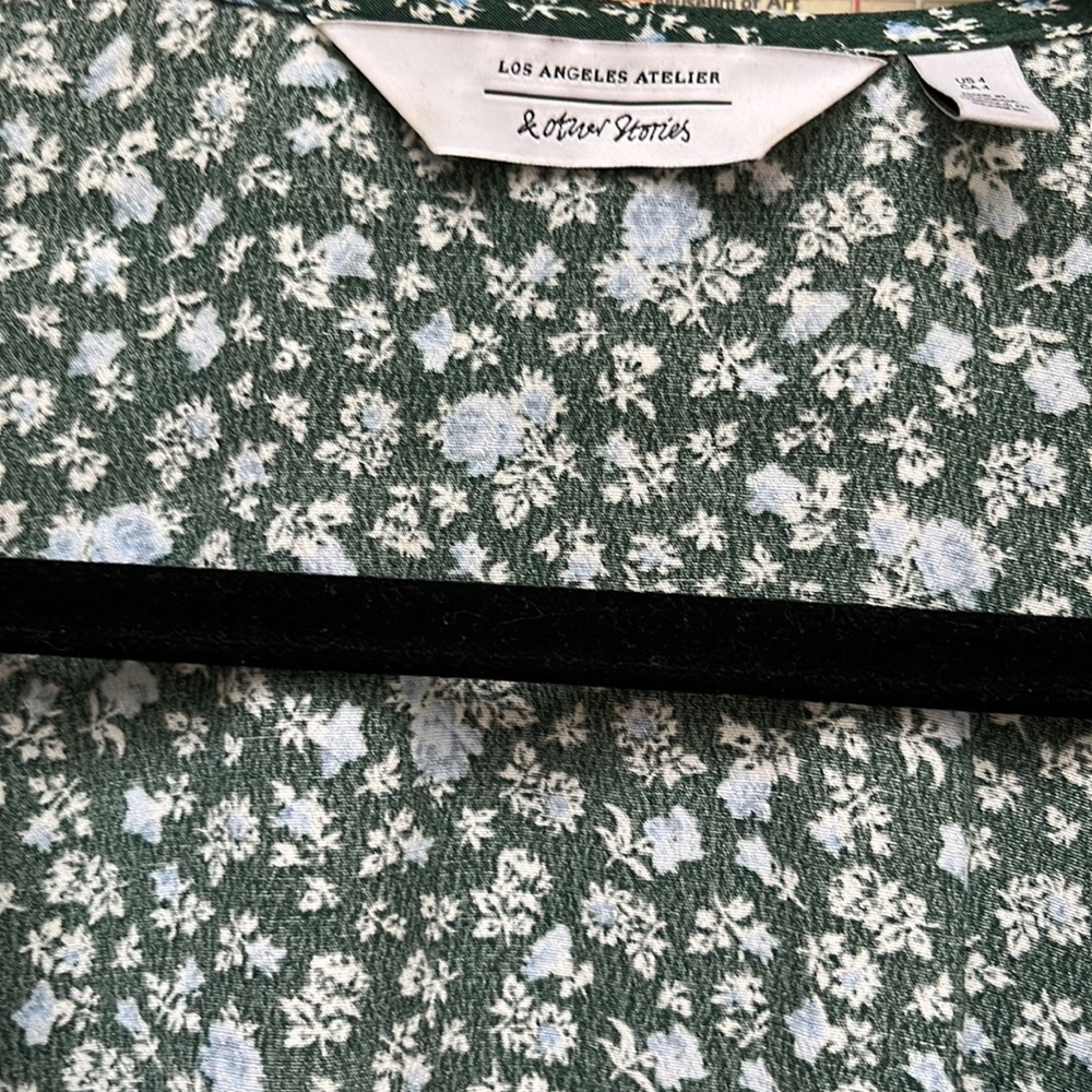 & other stories | Blouse | Size 4 - Picture 2 of 4